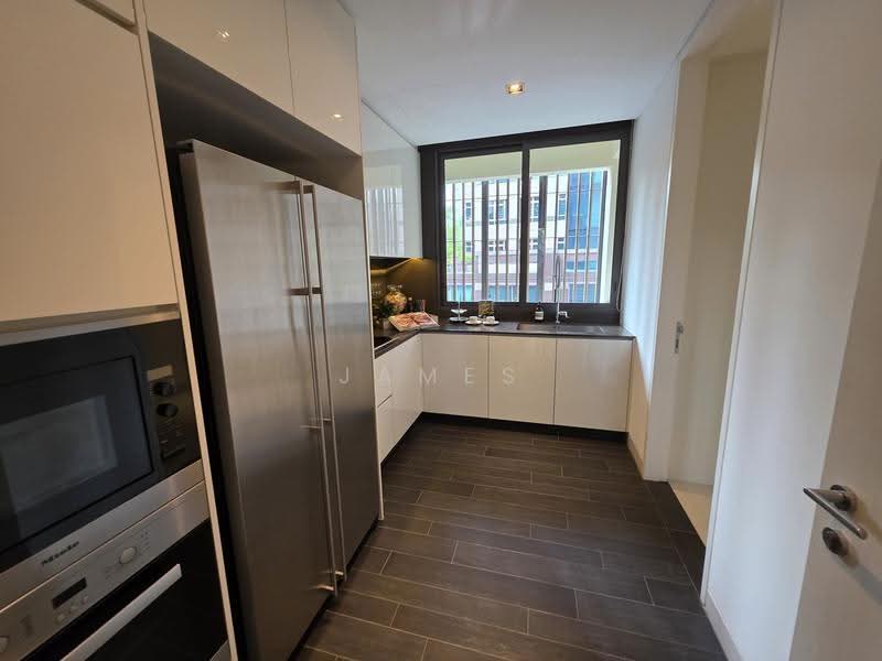 Lloyd SixtyFive, 65 Lloyd Road, Orchard / River Valley, 3 Bedrooms, 2,422 sqft, Condominium For Sale, by James Seah, 500258764 - PropertyGuru.com.sg