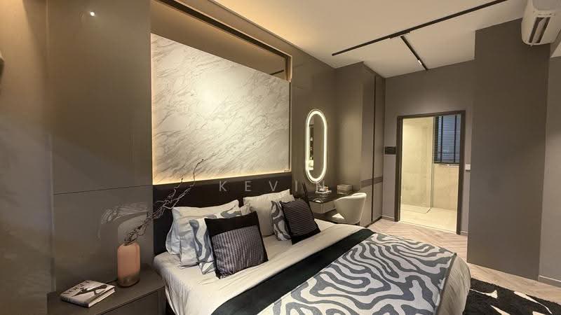 Springleaf Residence, 811 Upper Thomson Road, Mandai / Upper Thomson, 5 Bedrooms, 1,453 sqft, Condominium For Sale, by Kevin Tang, 500258765 - Bedroom - PropertyGuru.com.sg
