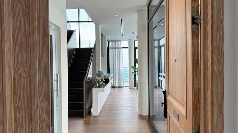 The Ritz-Carlton Residences, 65 Cairnhill Road, Orchard / River Valley, 4 Bedrooms, 2,831 sqft, Condominium For Sale, by Dennis Lim, 500258780 - PropertyGuru.com.sg