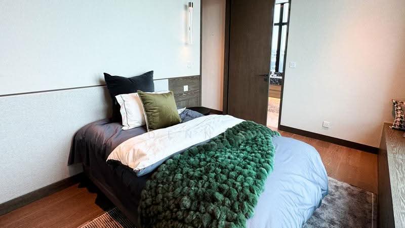 The Ritz-Carlton Residences, 65 Cairnhill Road, Orchard / River Valley, 4 Bedrooms, 2,831 sqft, Condominium For Sale, by Dennis Lim, 500258780 - PropertyGuru.com.sg