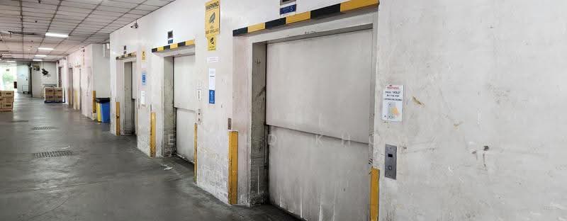 Pantech Business Hub, 194 Pandan Loop, Buona Vista / West Coast / Clementi New Town, 1,216 sqft, Factory / Workshop (B2) For Sale, by Gerald Khoo, 500258785 - Corridor - CommercialGuru.com.sg