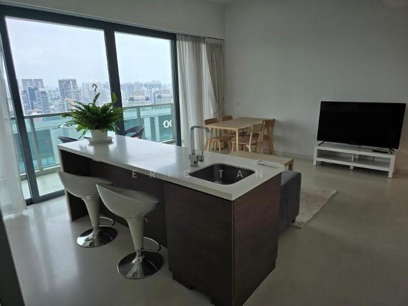 Soleil @ Sinaran, 2 Sinaran Drive, Newton / Novena, 2 Bedrooms, 936 sqft, Condominium For Rent, by Eric Tan, 500258792 - Living Room - PropertyGuru.com.sg