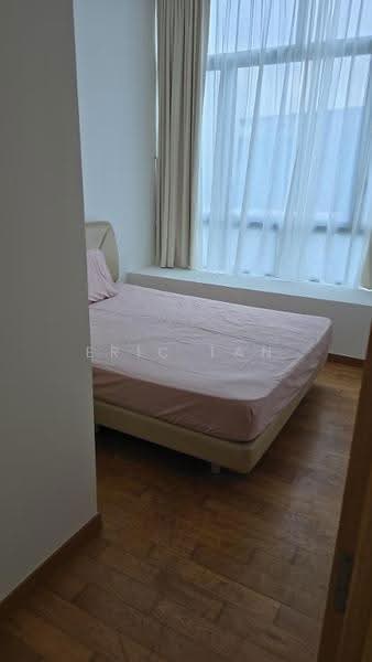 Soleil @ Sinaran, 2 Sinaran Drive, Newton / Novena, 2 Bedrooms, 936 sqft, Condominium For Rent, by Eric Tan, 500258792 - Bedroom - PropertyGuru.com.sg