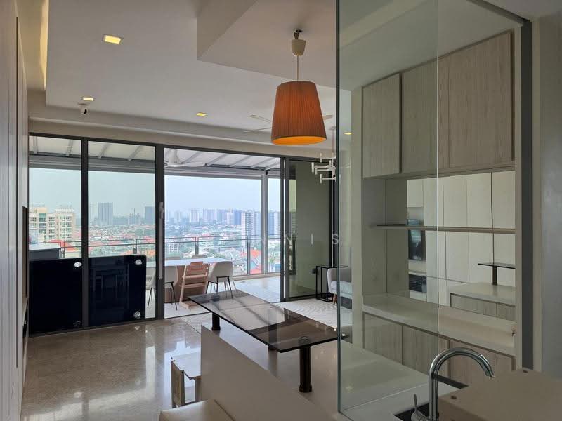 Katong Regency, 17 Tanjong Katong Road, East Coast / Marine Parade, 3 Bedrooms, 1,464 sqft, Condominium For Sale, by Dennis Lim, 500258797 - Living Room - PropertyGuru.com.sg