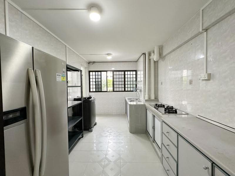 101 Jurong East Street 13, 101 Jurong East Street 13, Boon Lay / Jurong / Tuas, 2 Bedrooms, 721 sqft, HDB Flat For Rent, by Pauline Chong, 500258801 - PropertyGuru.com.sg
