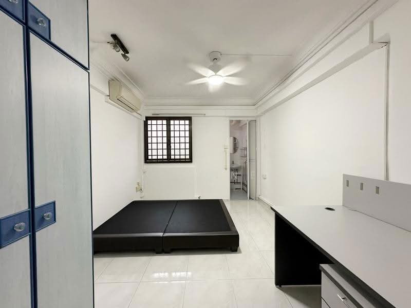 101 Jurong East Street 13, 101 Jurong East Street 13, Boon Lay / Jurong / Tuas, 2 Bedrooms, 721 sqft, HDB Flat For Rent, by Pauline Chong, 500258801 - PropertyGuru.com.sg