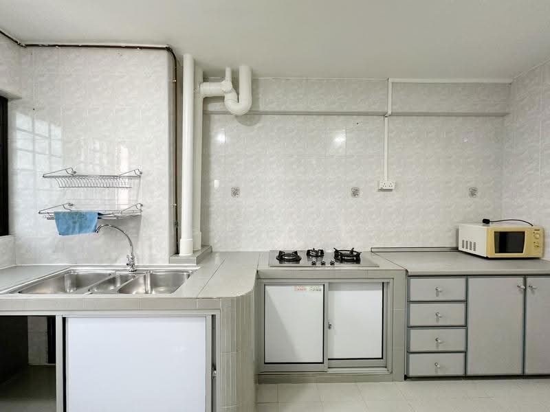 101 Jurong East Street 13, 101 Jurong East Street 13, Boon Lay / Jurong / Tuas, 2 Bedrooms, 721 sqft, HDB Flat For Rent, by Pauline Chong, 500258801 - PropertyGuru.com.sg