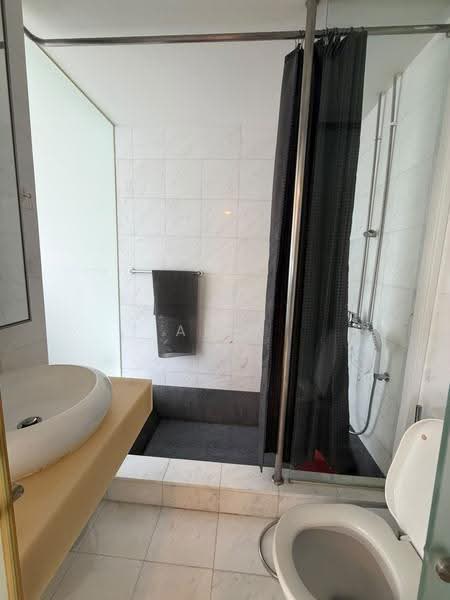 The Clift, 21 McCallum Street, Boat Quay / Raffles Place / Marina, 1 Bedroom, 527 sqft, Apartment For Sale, by Alex Goh, 500258807 - Bathroom - PropertyGuru.com.sg
