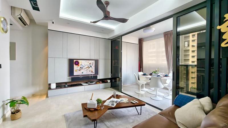 Commonwealth Towers, 232 Commonwealth Avenue, Alexandra / Commonwealth, 4 Bedrooms, 1,302 sqft, Condominium For Sale, by Shirley Koh, 500258809 - Living Room - PropertyGuru.com.sg