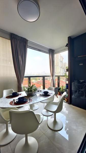 Commonwealth Towers, 232 Commonwealth Avenue, Alexandra / Commonwealth, 4 Bedrooms, 1,302 sqft, Condominium For Sale, by Shirley Koh, 500258809 - Dining Room - PropertyGuru.com.sg
