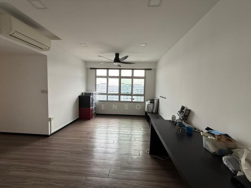717B Woodlands Drive 70, 717B Woodlands Drive 70, Admiralty / Woodlands, 2 Bedrooms, 763 sqft, HDB Flat For Rent, by Benson Yeo, 500258814 - Living Room - PropertyGuru.com.sg