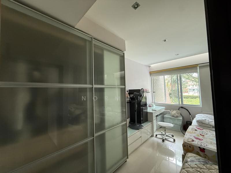 Lakepoint Condo, 2 Lakepoint Drive, Boon Lay / Jurong / Tuas, Room Rental, 150 sqft, Condominium For Rent, by Norman Lim, 500258815 - Bedroom - PropertyGuru.com.sg