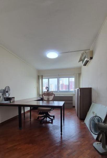 111 Bukit Batok West Avenue 6, 111 Bukit Batok West Avenue 6, Dairy Farm / Bukit Panjang / Choa Chu Kang, 3 Bedrooms, 1,420 sqft, HDB Flat For Rent, by Bikay Lim, 500258819 - Study - PropertyGuru.com.sg