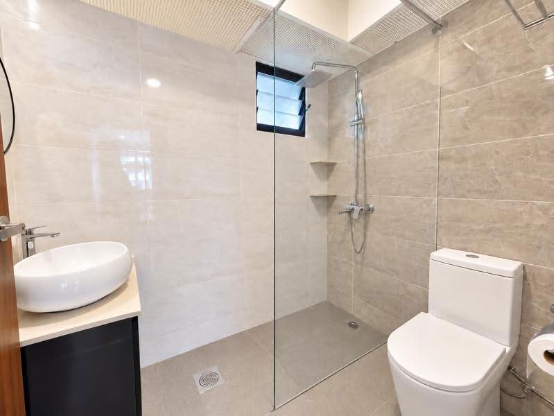 817A Keat Hong Link, 817A Keat Hong Link, Dairy Farm / Bukit Panjang / Choa Chu Kang, 3 Bedrooms, 990 sqft, HDB Flat For Sale, by Ashley Lee, 500258828 - Bathroom - PropertyGuru.com.sg