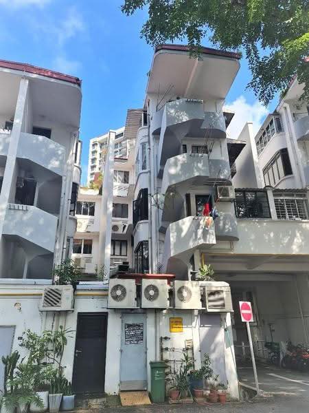 78 Moh Guan Terrace, 78 Moh Guan Terrace, Alexandra / Commonwealth, 2 Bedrooms, 786 sqft, HDB Flat For Sale, by Eric Tan, 500258830 - Exterior - PropertyGuru.com.sg
