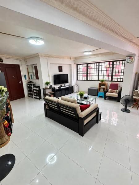 449 Sin Ming Avenue, 449 Sin Ming Avenue, Ang Mo Kio / Bishan / Thomson, 3 Bedrooms, 1,323 sqft, HDB Flat For Sale, by Joseph Tan, 500258837 - Living Room - PropertyGuru.com.sg