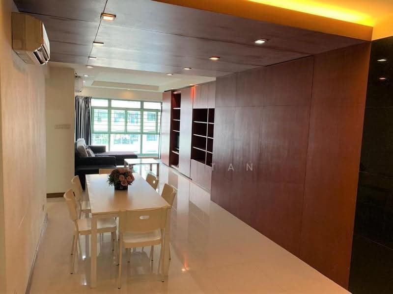 637B Punggol Drive, 637B Punggol Drive, Hougang / Punggol / Sengkang, 3 Bedrooms, 1,195 sqft, HDB Flat For Sale, by Eric Tan, 500258839 - Living Room - PropertyGuru.com.sg