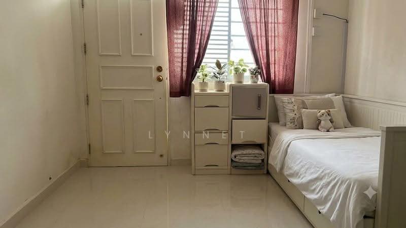 2 Jalan Batu, 2 Jalan Batu, East Coast / Marine Parade, Room Rental, 90 sqft, HDB Flat For Rent, by Lynnet Yeo, 500258841 - Bedroom - PropertyGuru.com.sg
