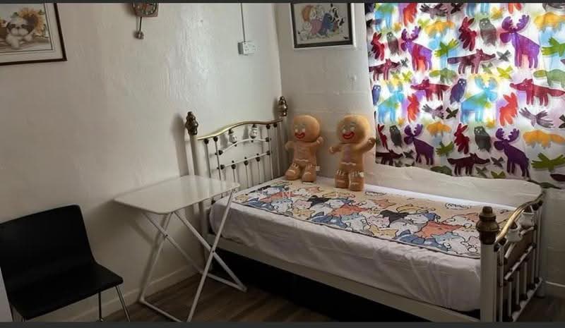 2 Jalan Batu, 2 Jalan Batu, East Coast / Marine Parade, Room Rental, 90 sqft, HDB Flat For Rent, by Lynnet Yeo, 500258841 - Bedroom - PropertyGuru.com.sg