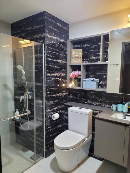 The Brownstone, 162 Canberra Drive, Sembawang / Yishun, 3 Bedrooms, 990 sqft, Condominium For Sale, by Terry Koh, 500258842 - Bathroom - PropertyGuru.com.sg