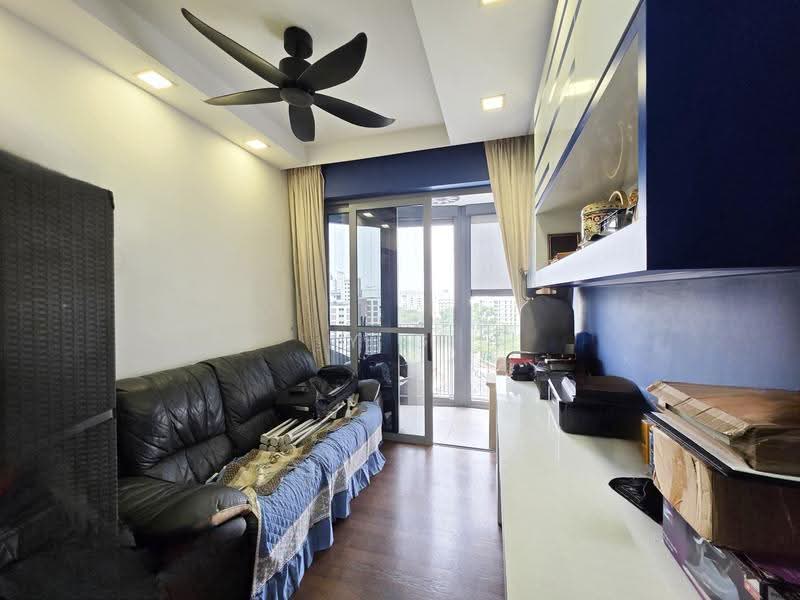 Arc at Tampines, 3 Tampines Avenue 8, Pasir Ris / Tampines, 4 Bedrooms, 1,292 sqft, Condominium For Sale, by Y G Ng, 500258846 - Living Room - PropertyGuru.com.sg