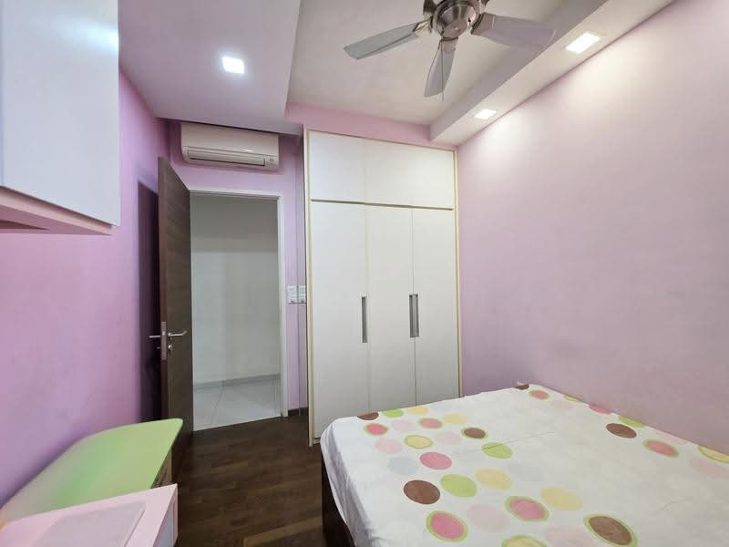 Arc at Tampines, 3 Tampines Avenue 8, Pasir Ris / Tampines, 4 Bedrooms, 1,292 sqft, Condominium For Sale, by Y G Ng, 500258846 - Bedroom - PropertyGuru.com.sg