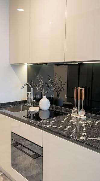 Midtown Bay, 122 Beach Road, Beach Road / Bugis / Rochor, 1 Bedroom, 484 sqft, Condominium For Sale, by Shanel Liew, 500258858 - Kitchen - PropertyGuru.com.sg