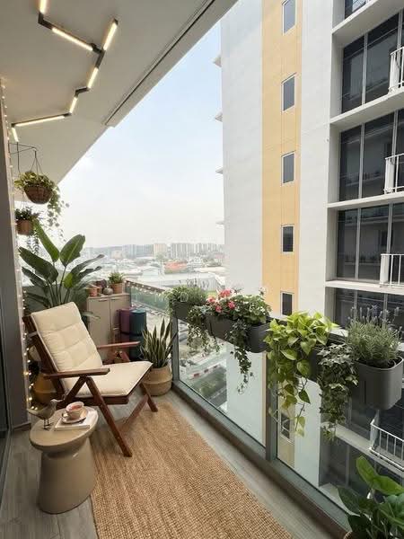 Grand Dunman, 6 Dunman Road, East Coast / Marine Parade, Studio, 350 sqft, Condominium For Rent, by Indira Malinda, 500258871 - Balcony - PropertyGuru.com.sg