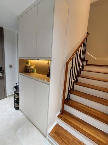 Kent Ridge Hill Residences, 60G South Buona Vista Road, Buona Vista / West Coast / Clementi New Town, 4 Bedrooms, 1,830 sqft, Cluster House For Sale, by Vanessa Duan, 500258885 - Basement built-in cabinet - PropertyGuru.com.sg