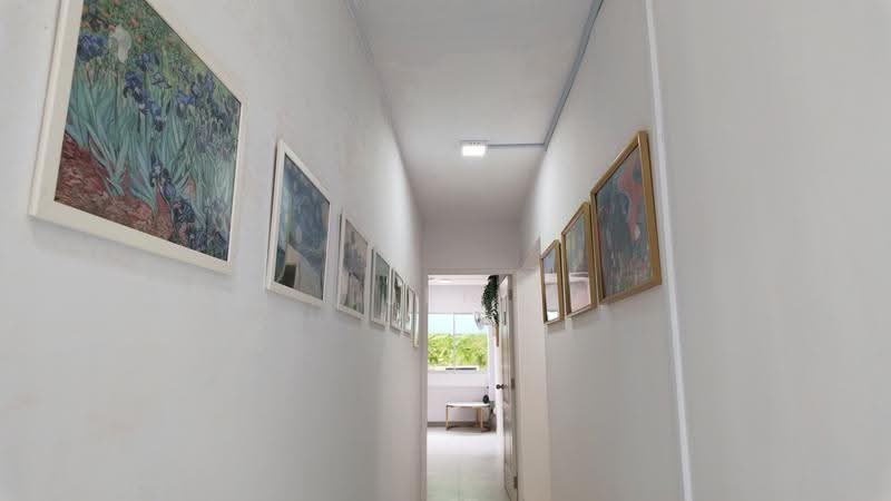 348 Tampines Street 33, 348 Tampines Street 33, Pasir Ris / Tampines, 5 Bedrooms, 1,335 sqft, HDB Flat For Sale, by Jen Ong 王秀嬌, 500258895 - Corridor - PropertyGuru.com.sg