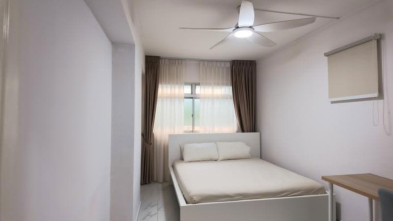348 Tampines Street 33, 348 Tampines Street 33, Pasir Ris / Tampines, 5 Bedrooms, 1,335 sqft, HDB Flat For Sale, by Jen Ong 王秀嬌, 500258895 - Bedroom - PropertyGuru.com.sg