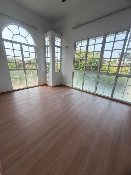 Rare 2-Storey Detached Bungalow with Private Pool – District 15, Clacton Road, East Coast / Marine Parade, 6 Bedrooms, 4,150 sqft, Detached House For Rent, by Jesmond Lee, 500258904 - Interior - PropertyGuru.com.sg