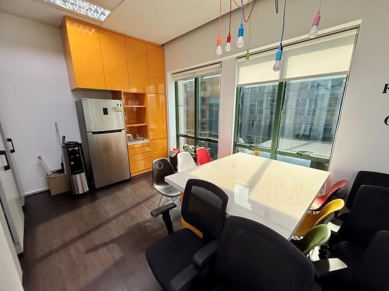 1 Finlayson Green, 1 Finlayson Green, Boat Quay / Raffles Place / Marina, 2,153 sqft, Office For Rent, by Joanna Zhou, 500258910 - CommercialGuru.com.sg