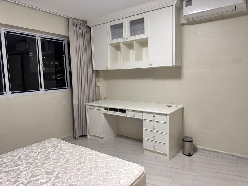 626 Yishun Street 61, 626 Yishun Street 61, Sembawang / Yishun, Room Rental, 120 sqft, HDB Flat For Rent, by Nancy Hidajat Lim, 500258922 - Bedroom - PropertyGuru.com.sg