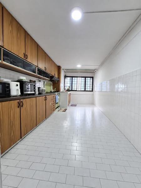 205 Clementi Avenue 6, 205 Clementi Avenue 6, Buona Vista / West Coast / Clementi New Town, 3 Bedrooms, 979 sqft, HDB Flat For Sale, by Kamal Karim, 500258948 - Kitchen - PropertyGuru.com.sg