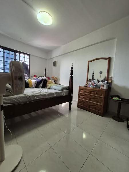 205 Clementi Avenue 6, 205 Clementi Avenue 6, Buona Vista / West Coast / Clementi New Town, 3 Bedrooms, 979 sqft, HDB Flat For Sale, by Kamal Karim, 500258948 - Bedroom - PropertyGuru.com.sg