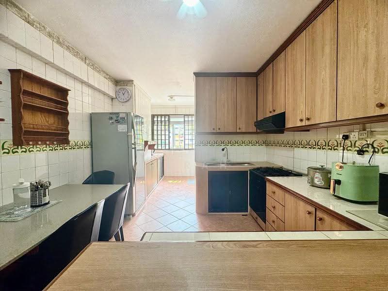 711 Jurong West Street 71, 711 Jurong West Street 71, Boon Lay / Jurong / Tuas, 3 Bedrooms, 1,119 sqft, HDB Flat For Sale, by Farah Zack, 500258951 - PropertyGuru.com.sg