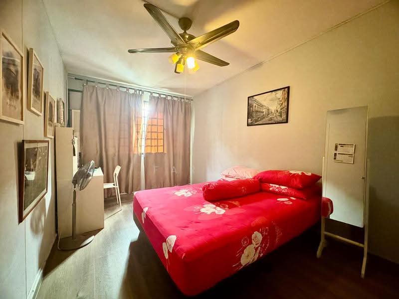 711 Jurong West Street 71, 711 Jurong West Street 71, Boon Lay / Jurong / Tuas, 3 Bedrooms, 1,119 sqft, HDB Flat For Sale, by Farah Zack, 500258951 - PropertyGuru.com.sg