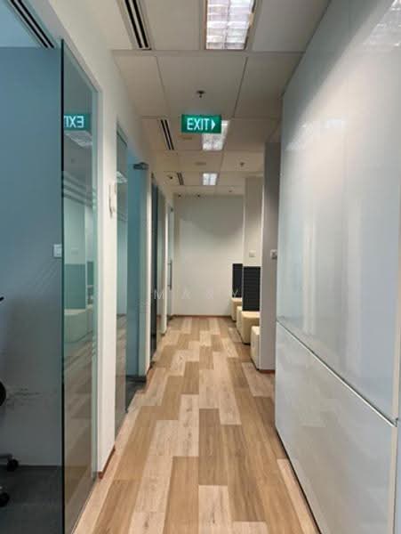 SGX Centre II, 4 SHENTON WAY, Boat Quay / Raffles Place / Marina, 1,709 sqft, Office For Rent, by Mary Lau, 500258960 - Corridor - CommercialGuru.com.sg