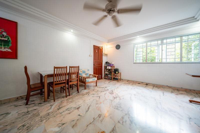 10 Eunos Crescent, 10 Eunos Crescent, Eunos / Geylang / Paya Lebar, 3 Bedrooms, 980 sqft, HDB Flat For Sale, by Kieran Koh, 500258963 - Living Room - PropertyGuru.com.sg