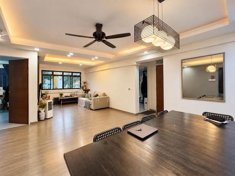 136 Bishan Street 12, 136 Bishan Street 12, Ang Mo Kio / Bishan / Thomson, 3 Bedrooms, 1,302 sqft, HDB Flat For Sale, by Sharol Pek, 500258965 - Living Room - PropertyGuru.com.sg