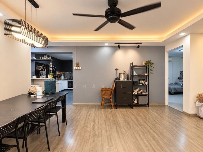 136 Bishan Street 12, 136 Bishan Street 12, Ang Mo Kio / Bishan / Thomson, 3 Bedrooms, 1,302 sqft, HDB Flat For Sale, by Sharol Pek, 500258965 - Living Room - PropertyGuru.com.sg