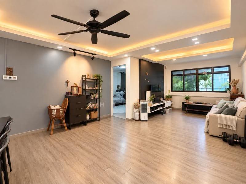 136 Bishan Street 12, 136 Bishan Street 12, Ang Mo Kio / Bishan / Thomson, 3 Bedrooms, 1,302 sqft, HDB Flat For Sale, by Sharol Pek, 500258965 - Living Room - PropertyGuru.com.sg