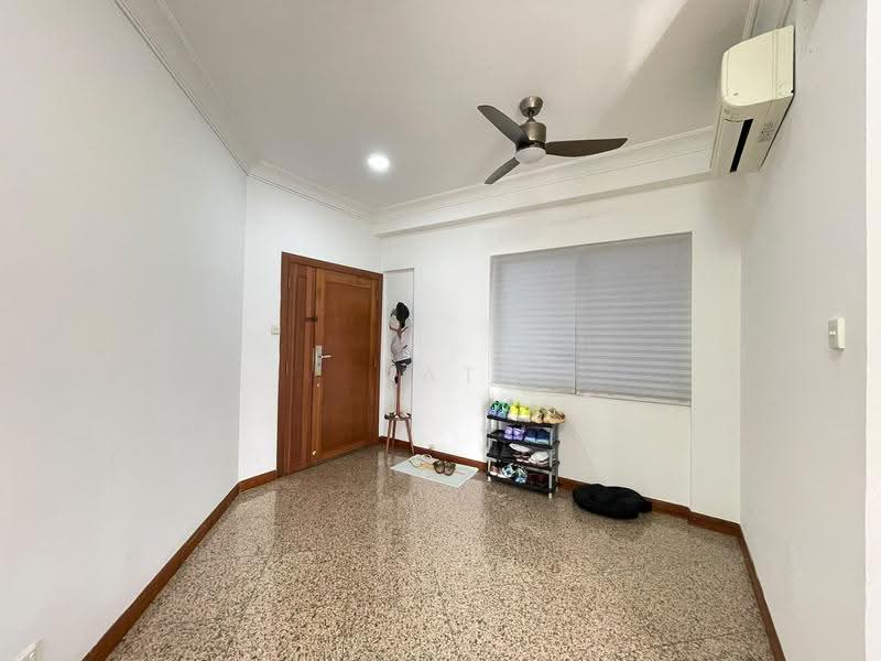 The Bayshore, 30 Bayshore Road, Bedok / Upper East Coast, 2 Bedrooms, 947 sqft, Condominium For Sale, by Nat Tan, 500258981 - Interior - PropertyGuru.com.sg