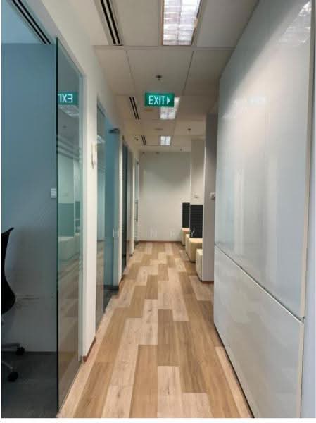 SGX Centre II, 4 SHENTON WAY, Boat Quay / Raffles Place / Marina, 1,709 sqft, Office For Rent, by Henry Ng, 500258993 - Corridor - CommercialGuru.com.sg