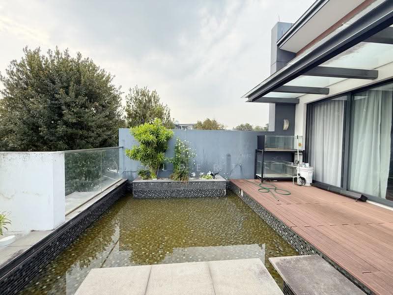 holland grove drive, 2.5 STOREY MODERN DESIGN SEMI DETACH , 1KM TO HENRY PARK PRIMARY, Tanglin / Holland / Bukit Timah, 5 Bedrooms, 7,500 sqft, Semi-Detached House For Sale, by Albert Peh, 500259044 - Exterior - PropertyGuru.com.sg