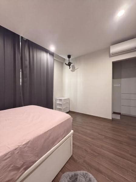 Marine Garden, Siglap Road, East Coast / Marine Parade, 4 Bedrooms, 1,733 sqft, Cluster House For Sale, by Kyle Ng, 500259070 - Bedroom - PropertyGuru.com.sg