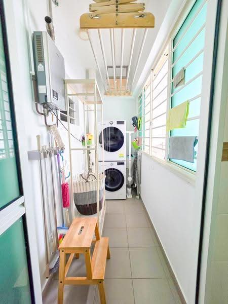 269C Punggol Field, 269C Punggol Field, Hougang / Punggol / Sengkang, 3 Bedrooms, 1,044 sqft, HDB Flat For Sale, by Graycin Wang Wei Ru, 500259071 - Balcony - PropertyGuru.com.sg