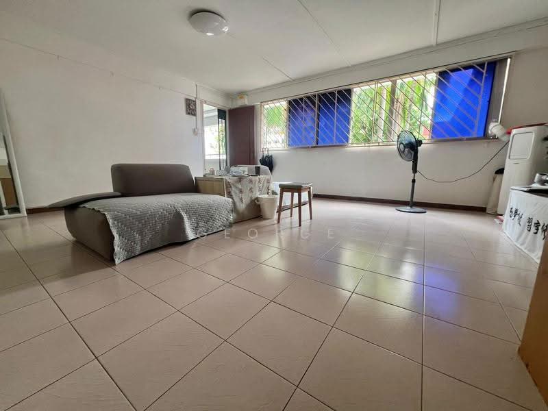 617 Hougang Avenue 8, 617 Hougang Avenue 8, Hougang / Punggol / Sengkang, 3 Bedrooms, 1,119 sqft, HDB Flat For Sale, by George Loo, 500259076 - Living Room - PropertyGuru.com.sg