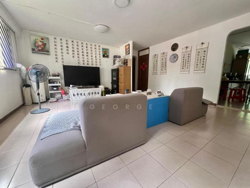 617 Hougang Avenue 8, 617 Hougang Avenue 8, Hougang / Punggol / Sengkang, 3 Bedrooms, 1,119 sqft, HDB Flat For Sale, by George Loo, 500259076 - Living Room - PropertyGuru.com.sg